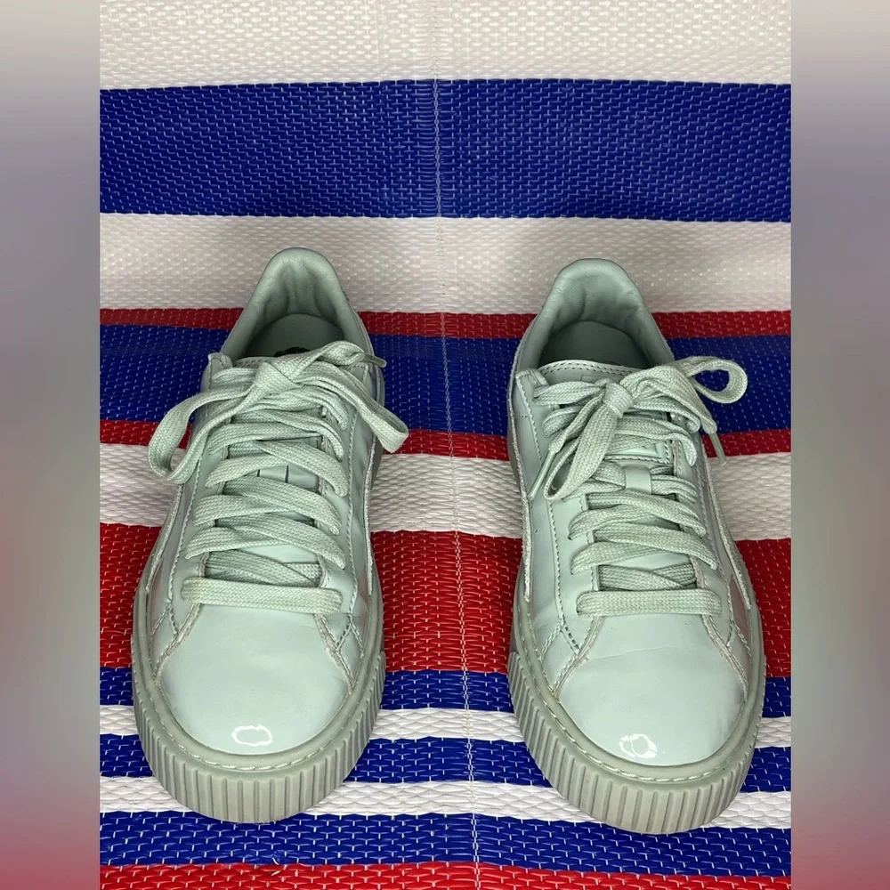 PUMA - Women's Mint Green Leather Basket Platform Sneakers Size 7.5 Shoes Unisex